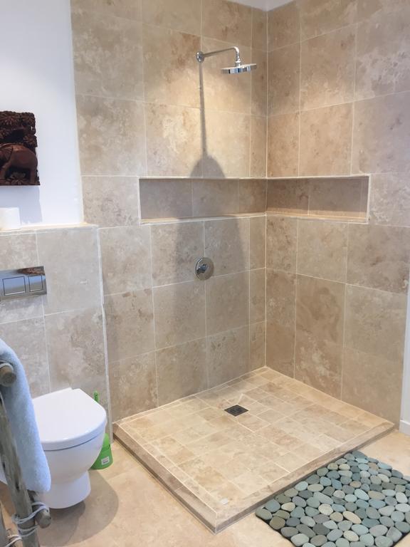 Nakai Beach Homestay Trafalgar Eksteriør billede